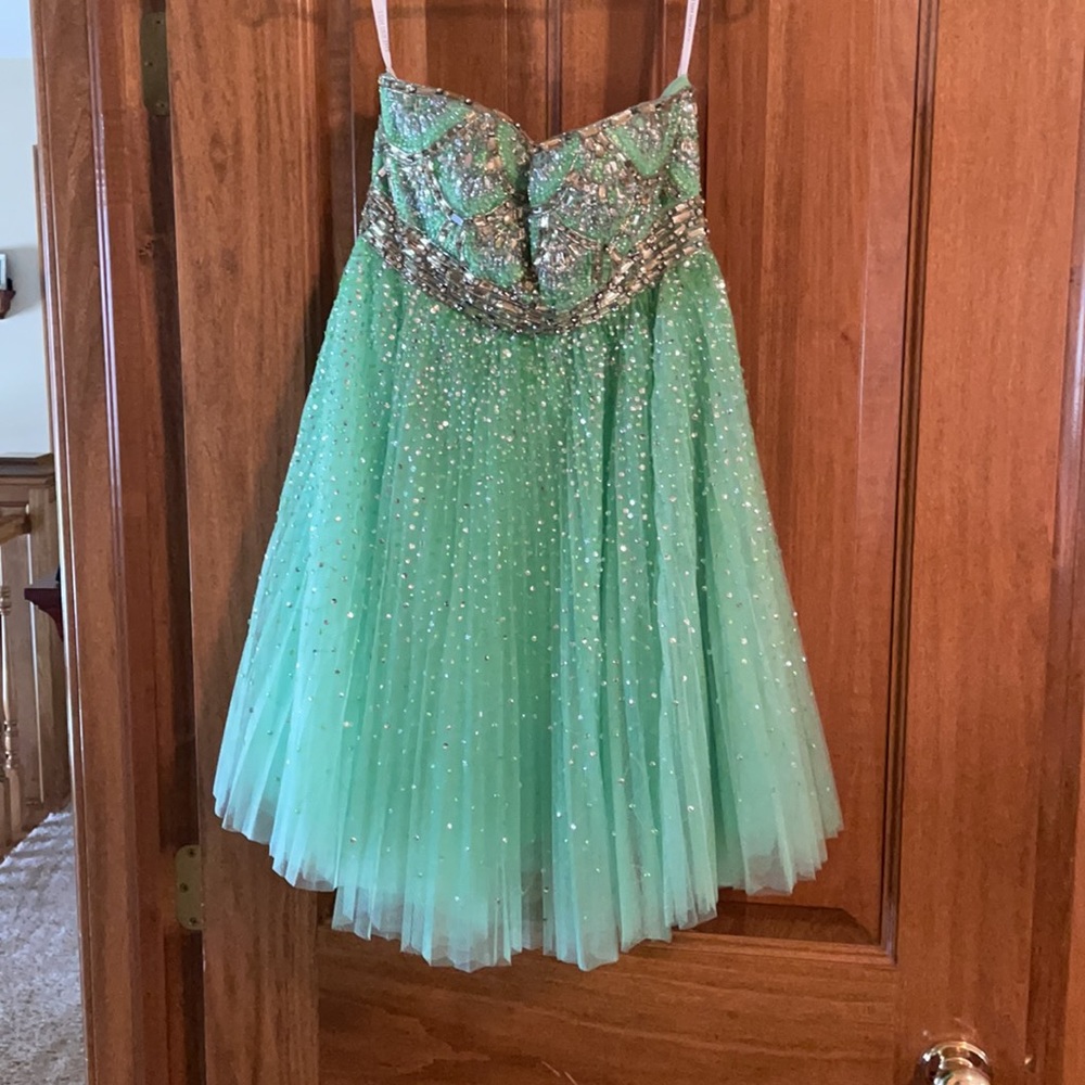 green sherri hill homecoming dress